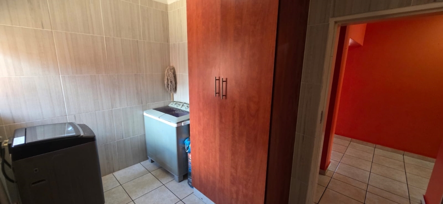 4 Bedroom Property for Sale in Meiringspark North West